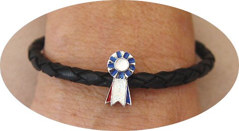 champions-rosette-bracelet1.jpg