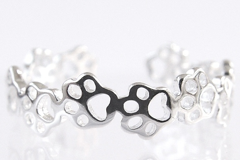 Openwork Dog Paw Ring in Sterling Silver