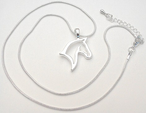 horse-silhouette-necklace2.jpg
